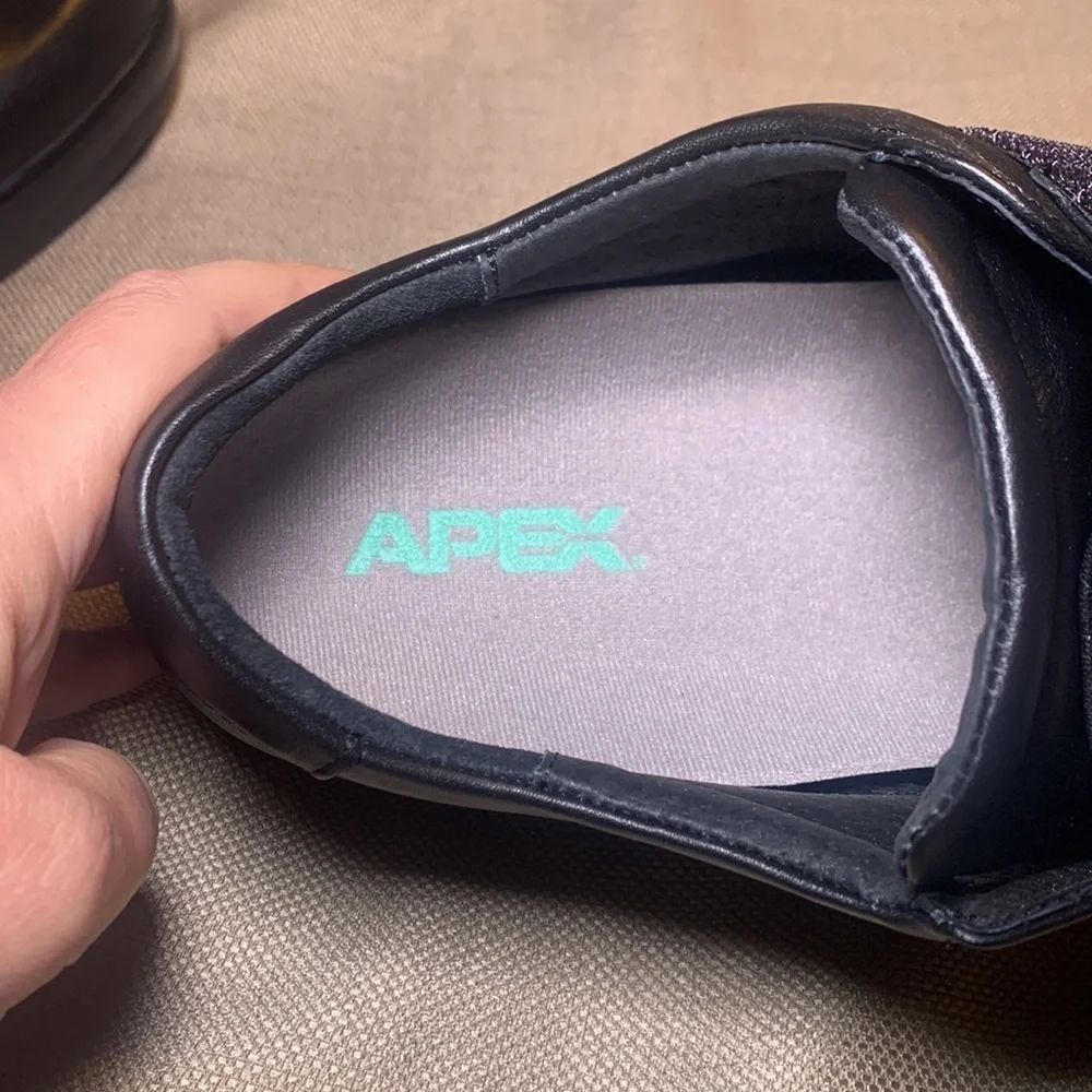 Apex Ambulator Leather Biomechanical Shoe